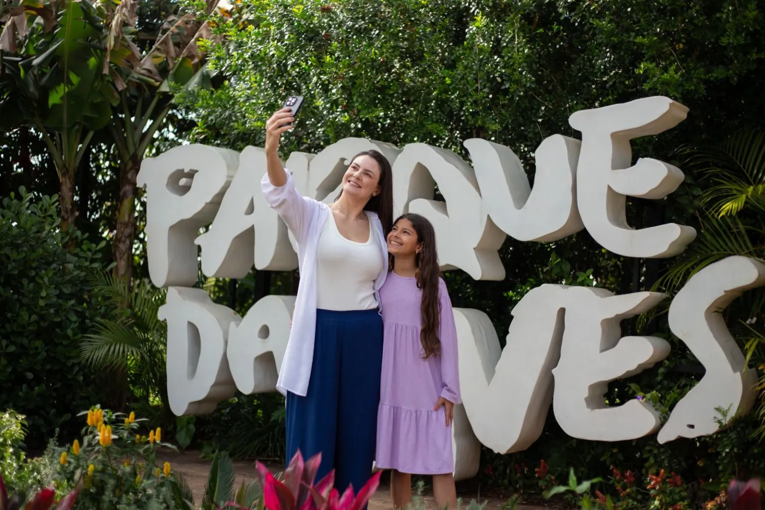 Parque das Aves lança nova campanha institucional e convida o público a trocar a rotina pela conexão com a natureza