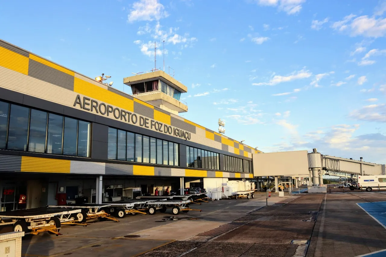 Homologação da pista amplia capacidade do aeroporto de Foz e reforça turismo internacional